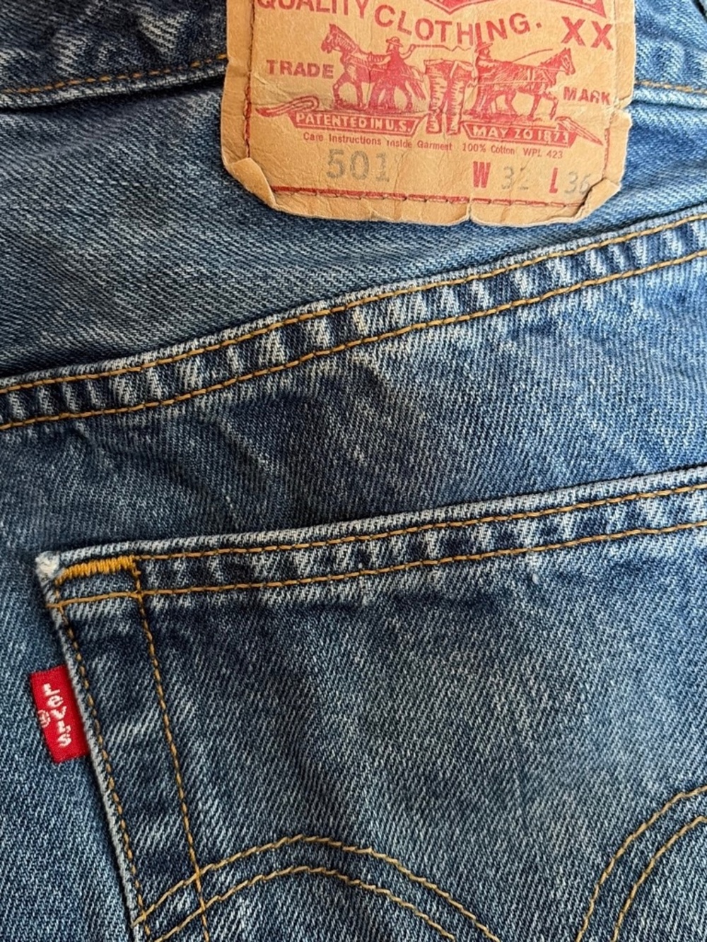 501 button fly Y2K Levi’s